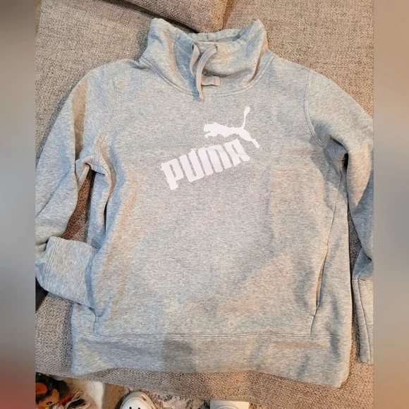 Puma sweater - Picture 2 of 2